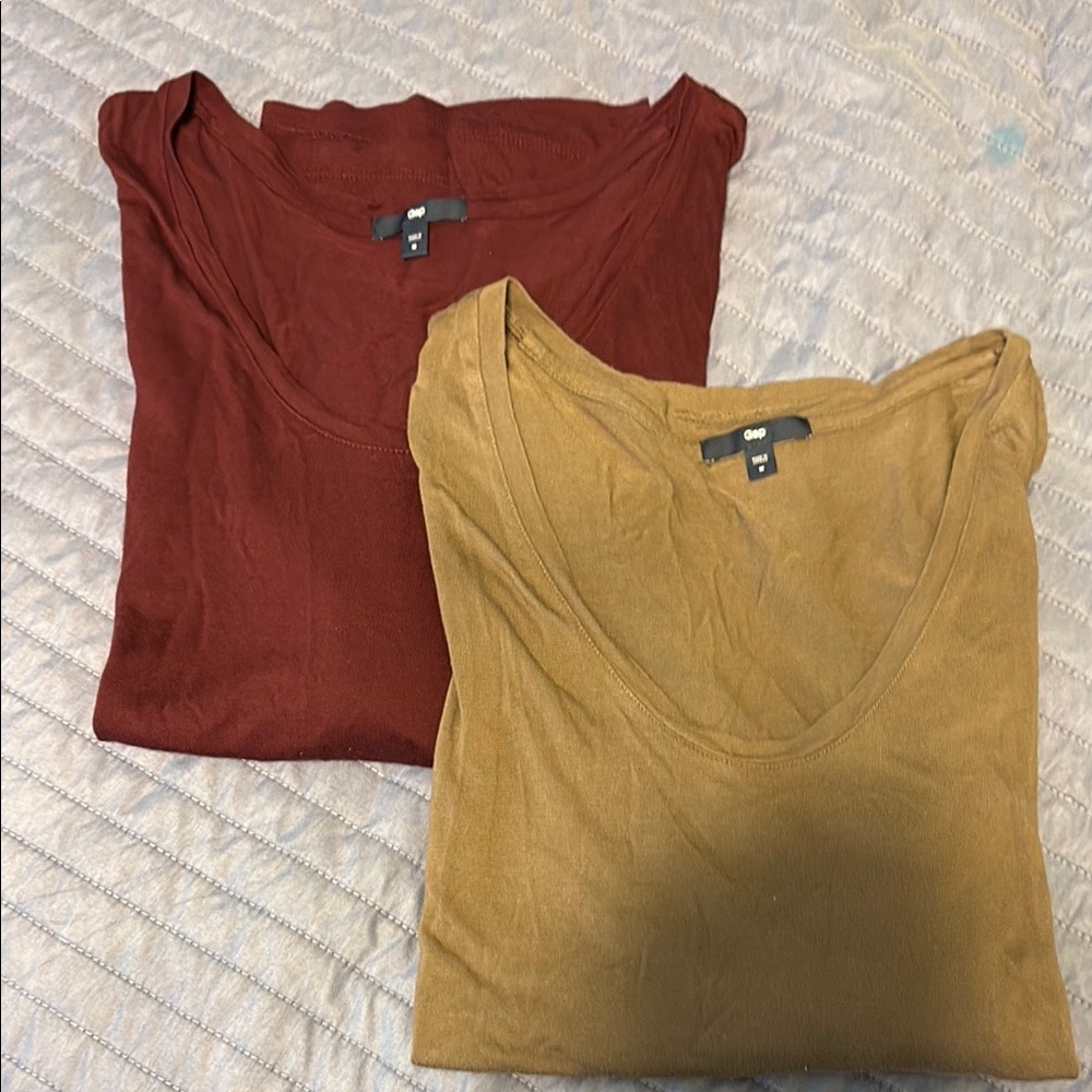 3/$25 🦀 GAP  3/4 Sleeve Relaxed Shirts Size Medium